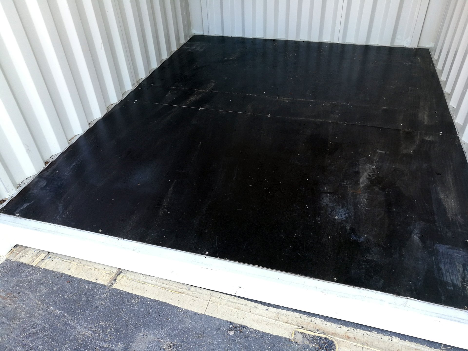 10′ Storage Container